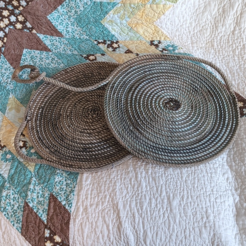Western Woven Rope Placement Trays - Picture 3 of 6